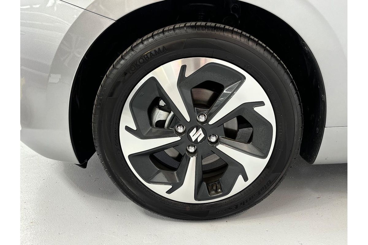 2024 Suzuki Swift Hybrid GLX UZ