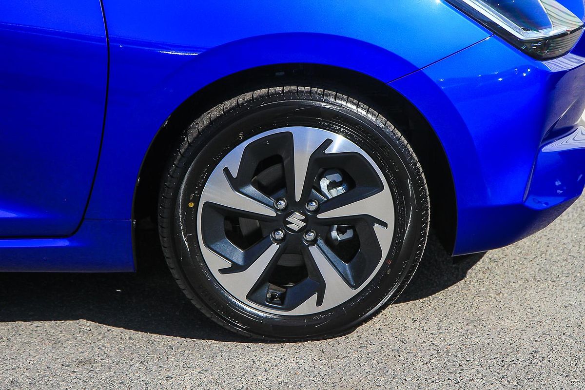 2024 Suzuki Swift Hybrid GLX UZ