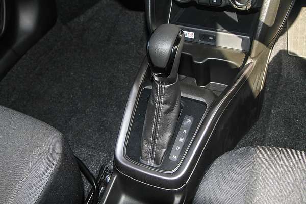 2024 Suzuki Swift Hybrid GLX UZ