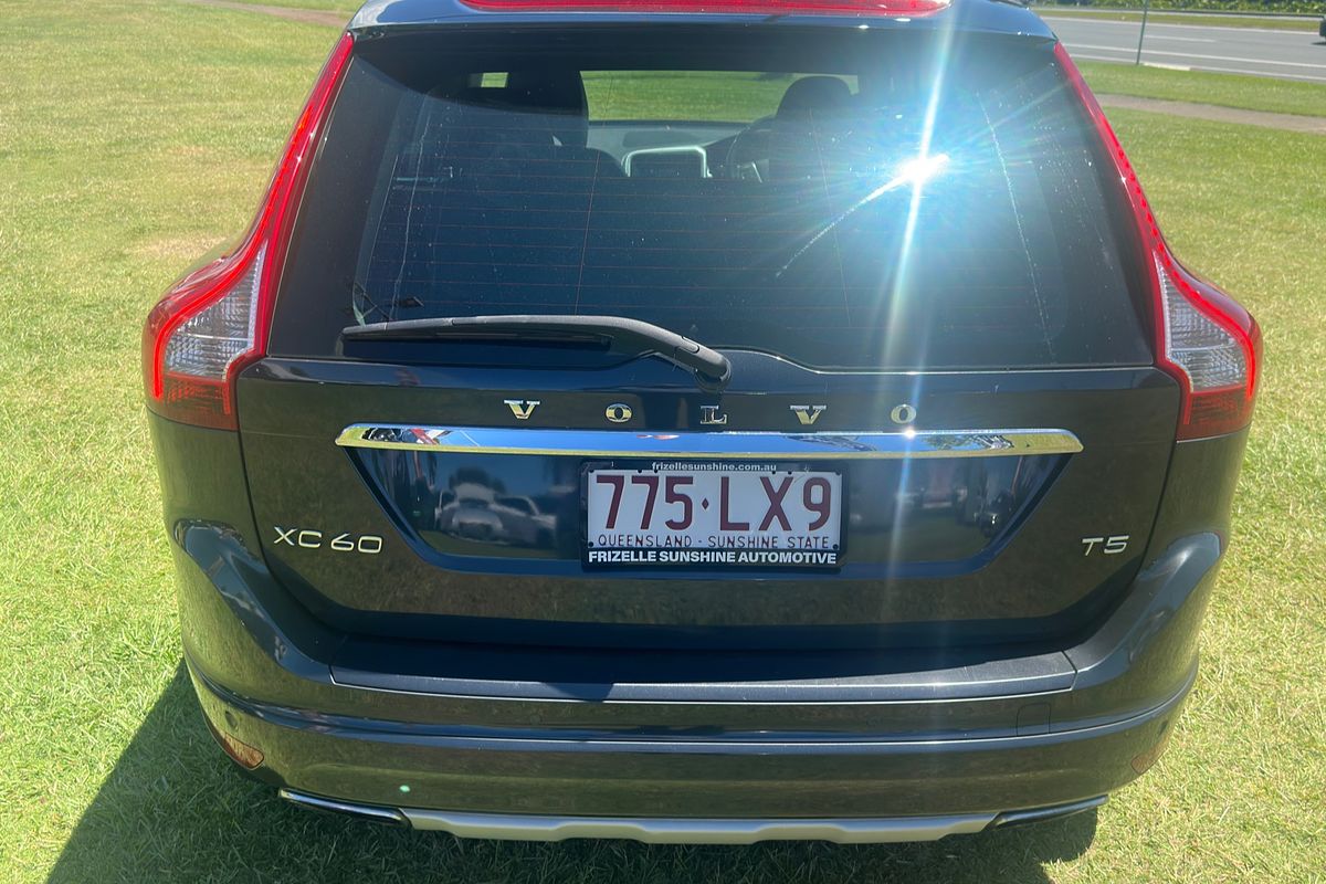 2015 Volvo XC60 T5 Luxury
