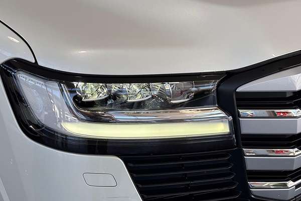 2022 Toyota Landcruiser Sahara FJA300R