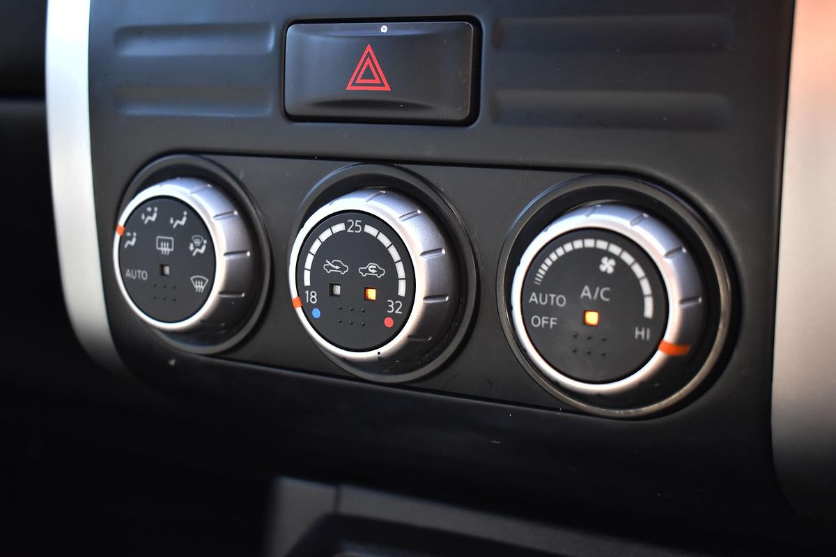 2012 Nissan X-TRAIL ST-L T31