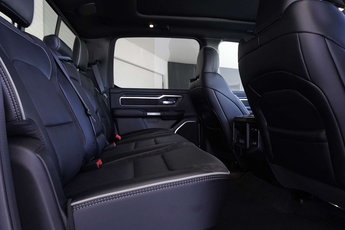 2023 RAM 1500 Laramie Sport RamBox DT 4X4 SWB