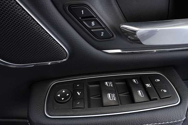 2023 RAM 1500 Laramie Sport RamBox DT 4X4 SWB