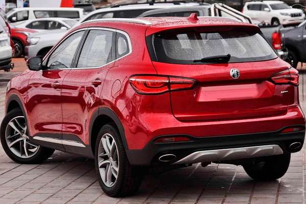2024 MG HS Excite SAS23
