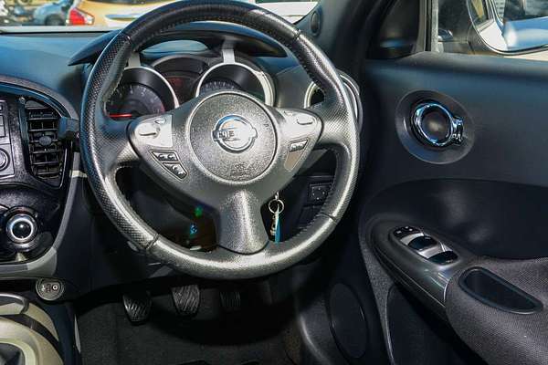 2013 Nissan JUKE ST F15
