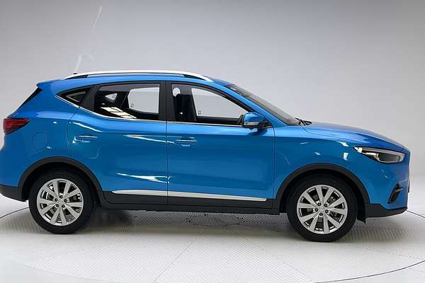 2023 MG ZST Core