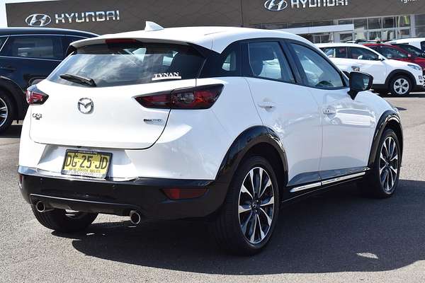 2022 Mazda CX-3 sTouring DK