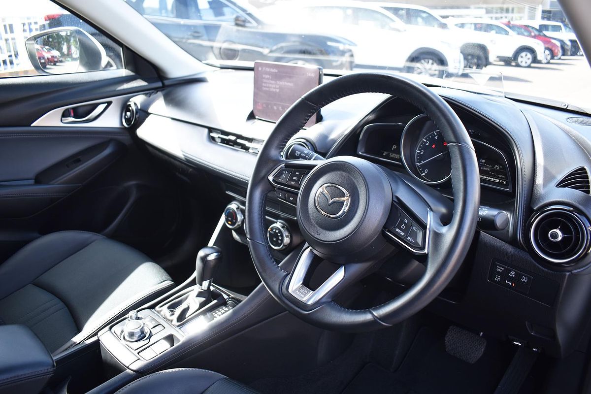 2022 Mazda CX-3 sTouring DK
