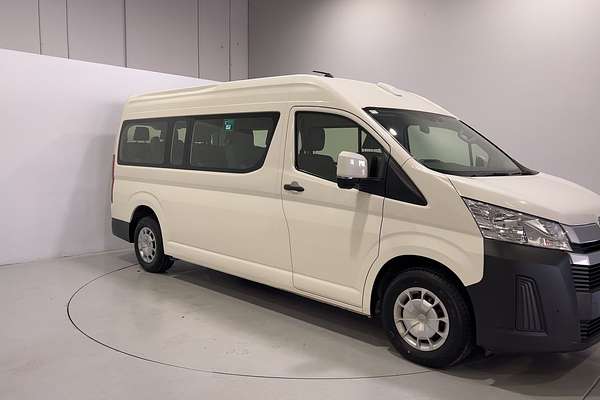 2022 Toyota Hiace Commuter GDH322R