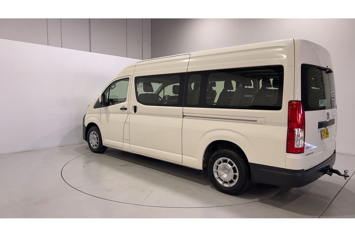 2022 Toyota Hiace Commuter GDH322R