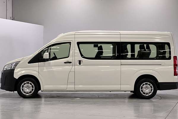 2022 Toyota Hiace Commuter GDH322R