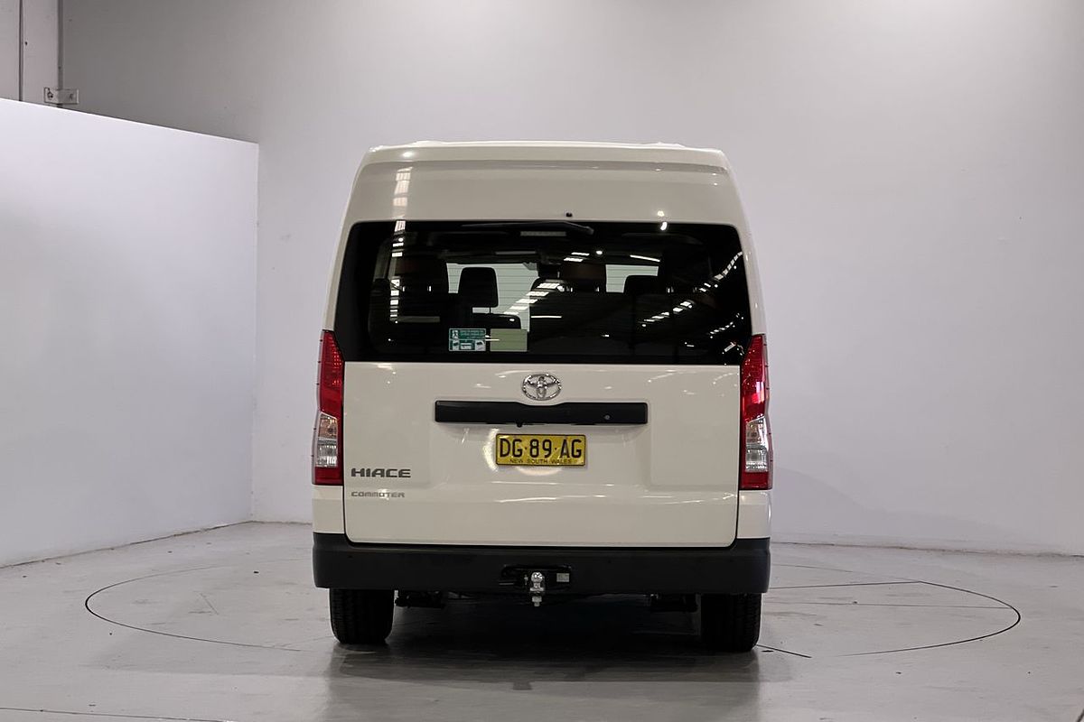 2022 Toyota Hiace Commuter GDH322R