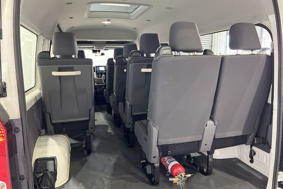2022 Toyota Hiace Commuter GDH322R