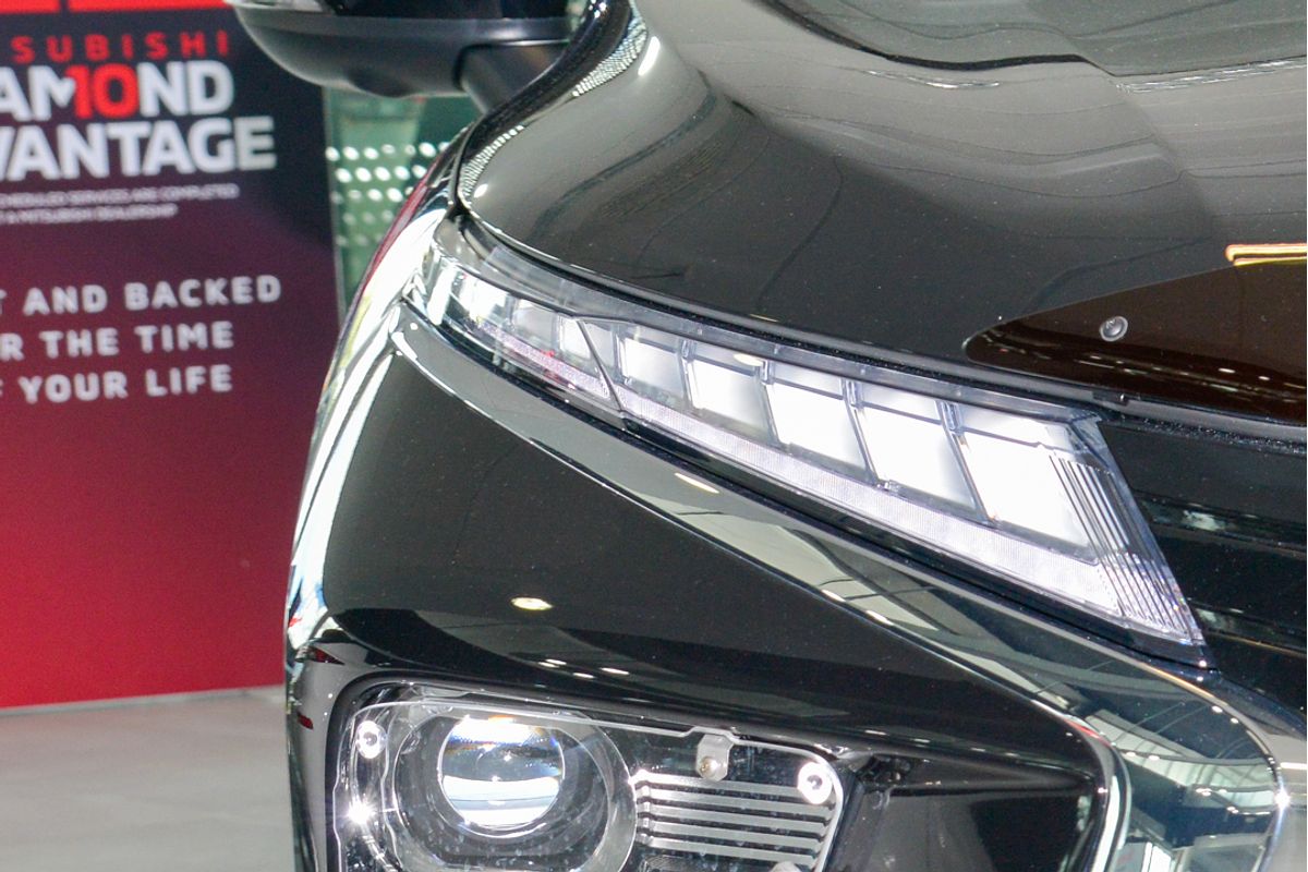 2024 Mitsubishi Eclipse Cross Exceed YB