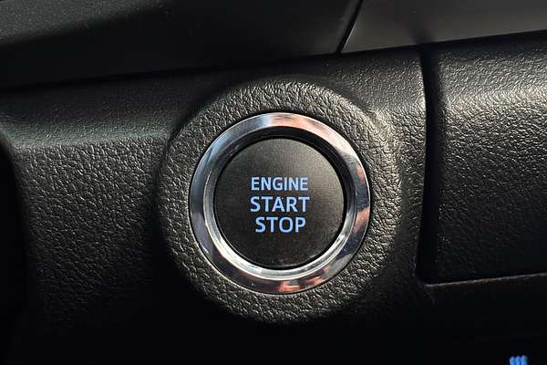 2023 Toyota Hilux SR5 GUN126R 4X4