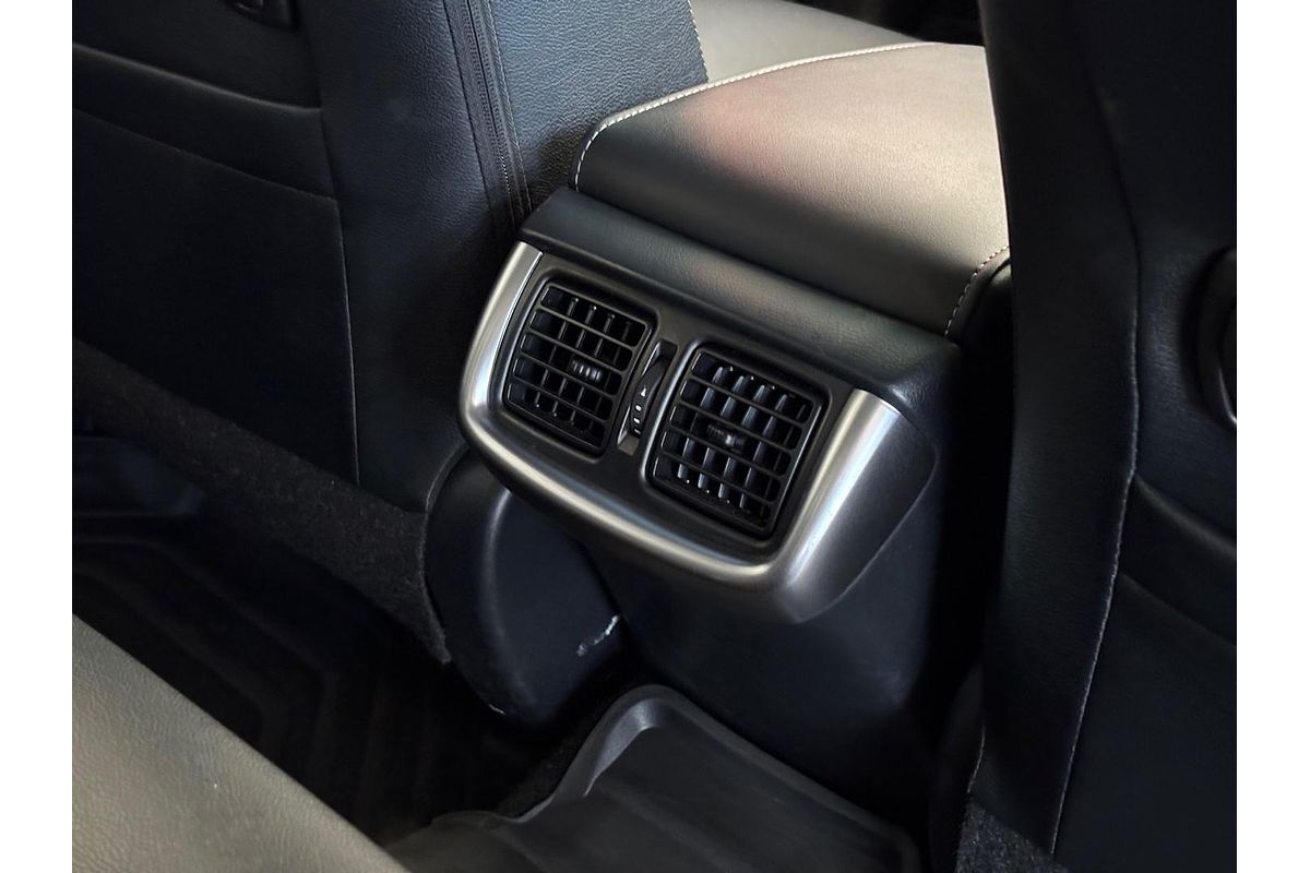 2023 Toyota Hilux SR5 GUN126R 4X4