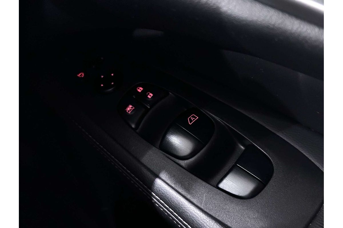 2019 Nissan Pathfinder ST R52 Series III