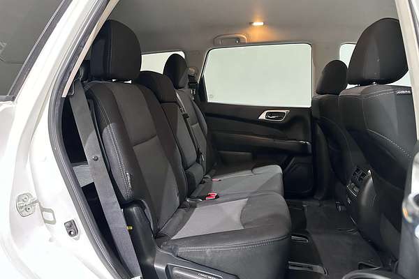 2019 Nissan Pathfinder ST R52 Series III