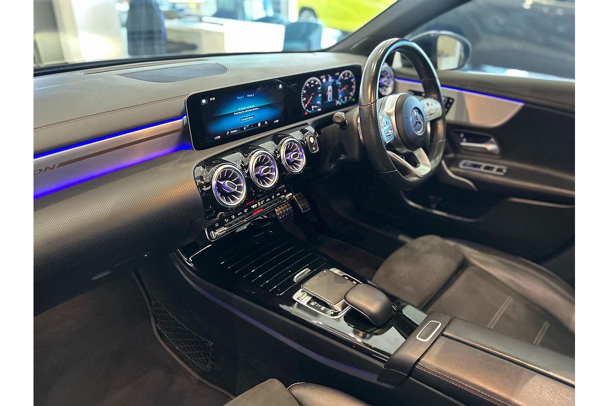 2019 Mercedes-Benz A-Class A200 V177