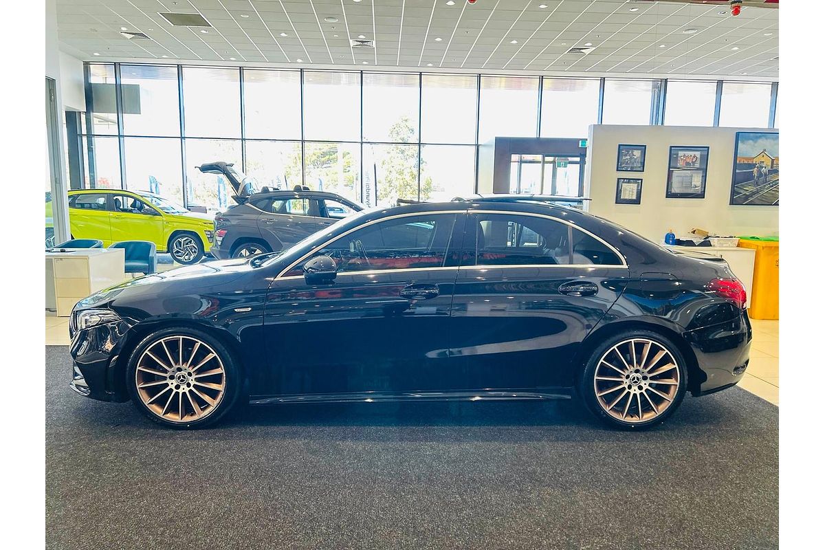 2019 Mercedes-Benz A-Class A200 V177