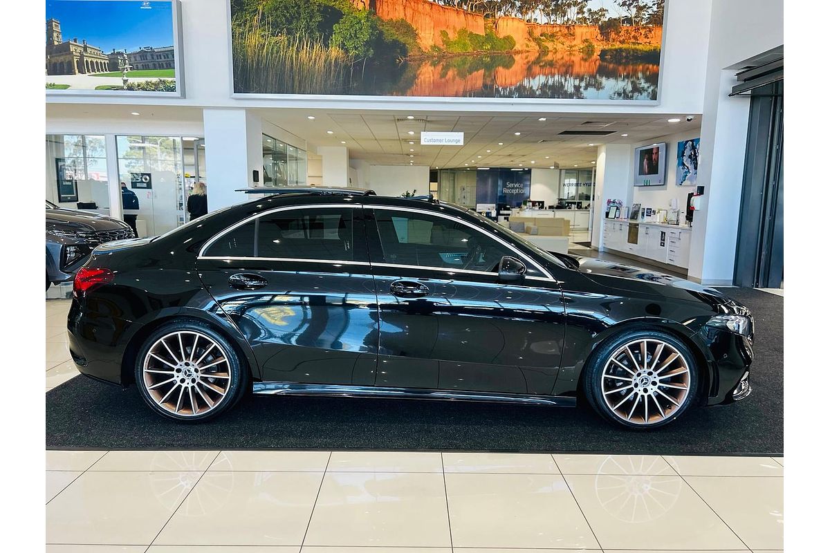 2019 Mercedes-Benz A-Class A200 V177