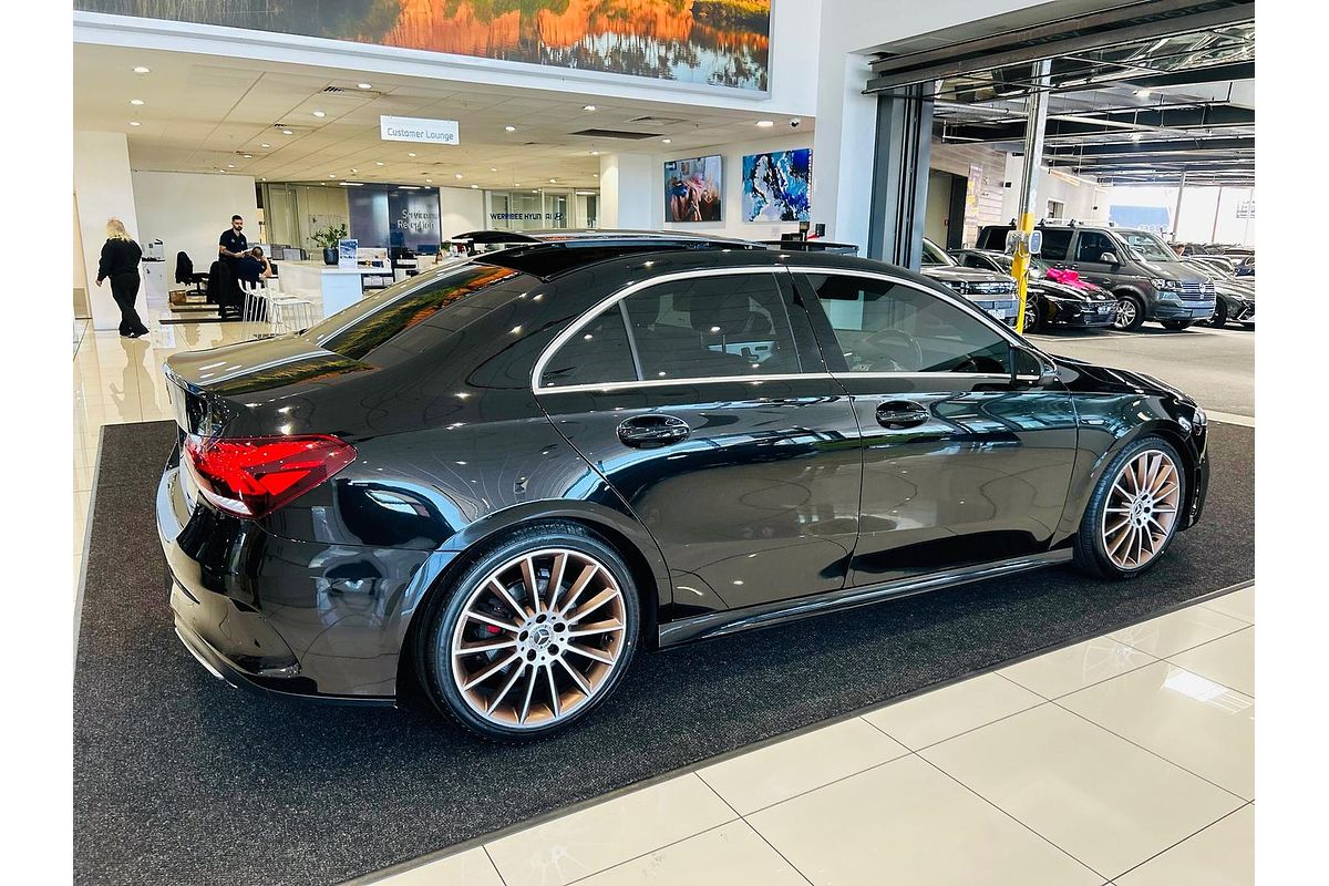 2019 Mercedes-Benz A-Class A200 V177