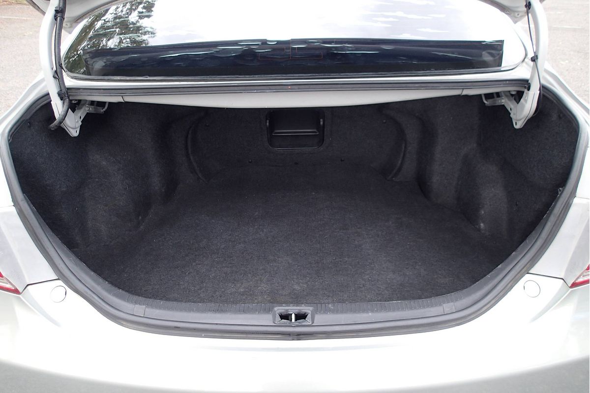 2010 Toyota AURION GSV40R 09 UPGRADE