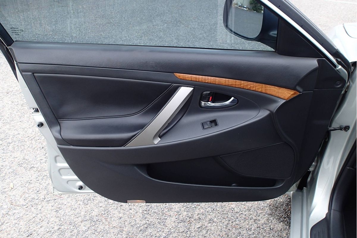 2010 Toyota AURION GSV40R 09 UPGRADE