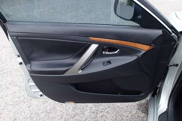 2010 Toyota AURION GSV40R 09 UPGRADE