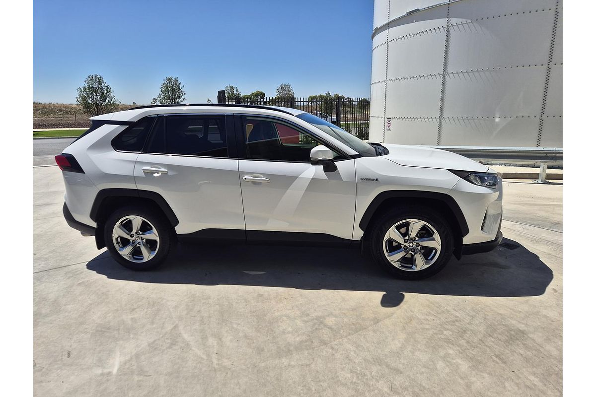2021 Toyota RAV4 GXL AXAH52R