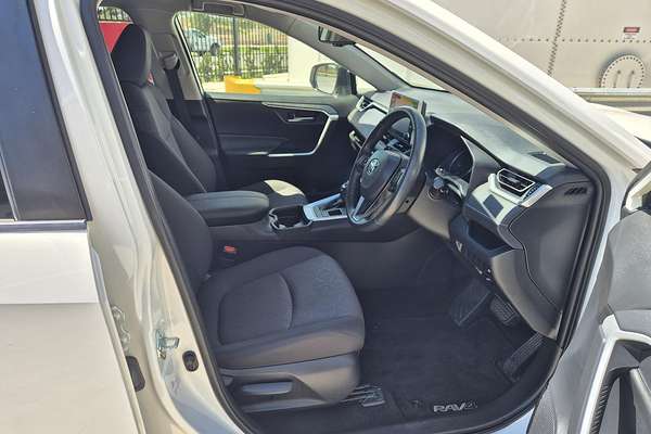 2021 Toyota RAV4 GXL AXAH52R