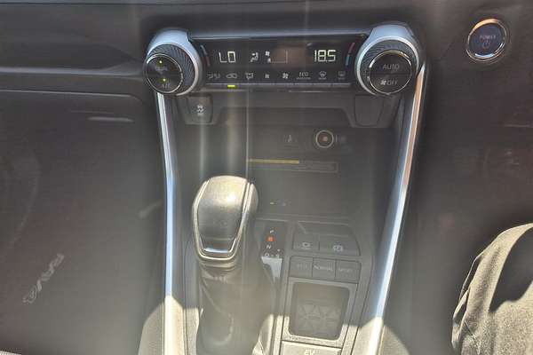 2021 Toyota RAV4 GXL AXAH52R