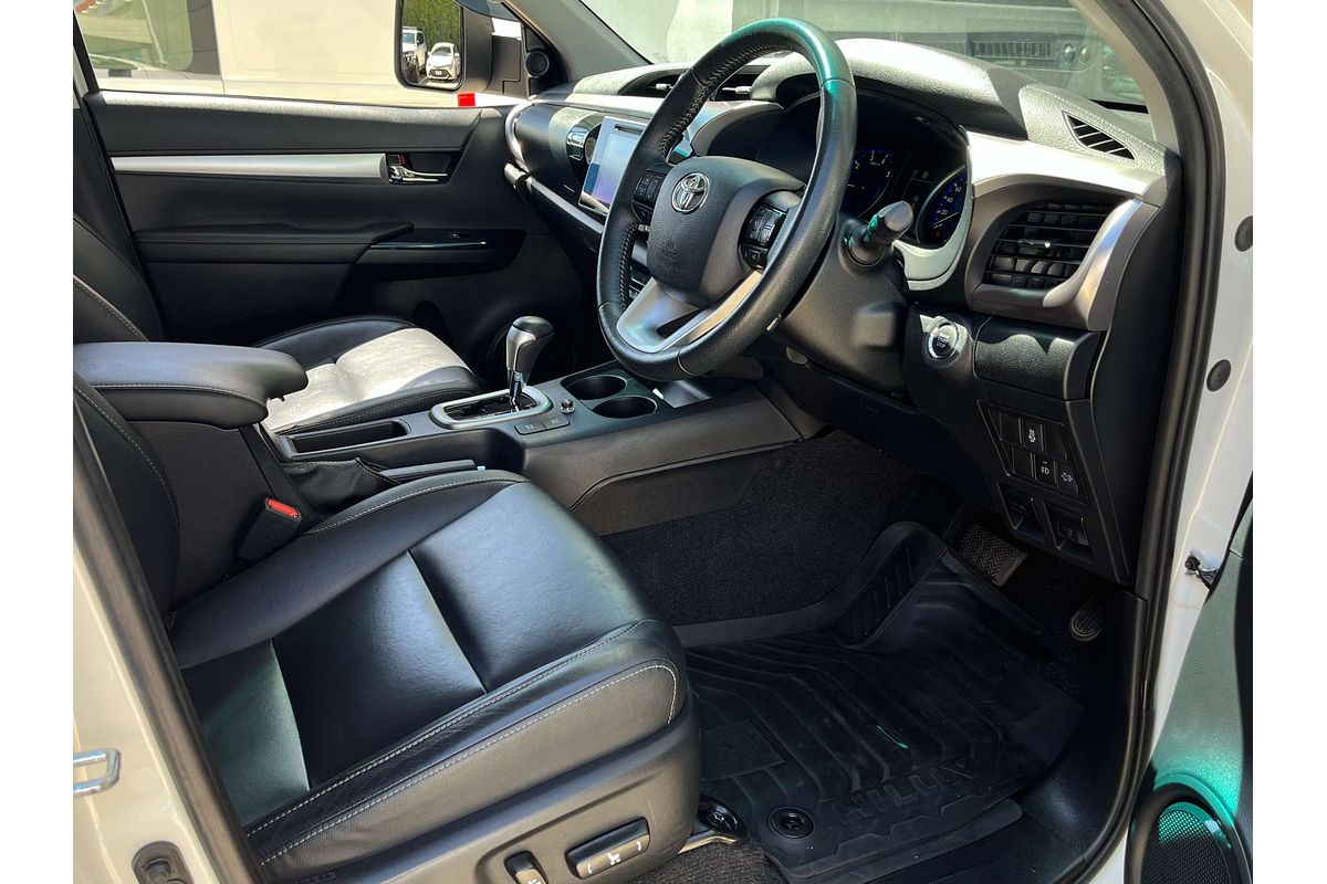 2019 Toyota Hilux SR5 GUN126R 4X4