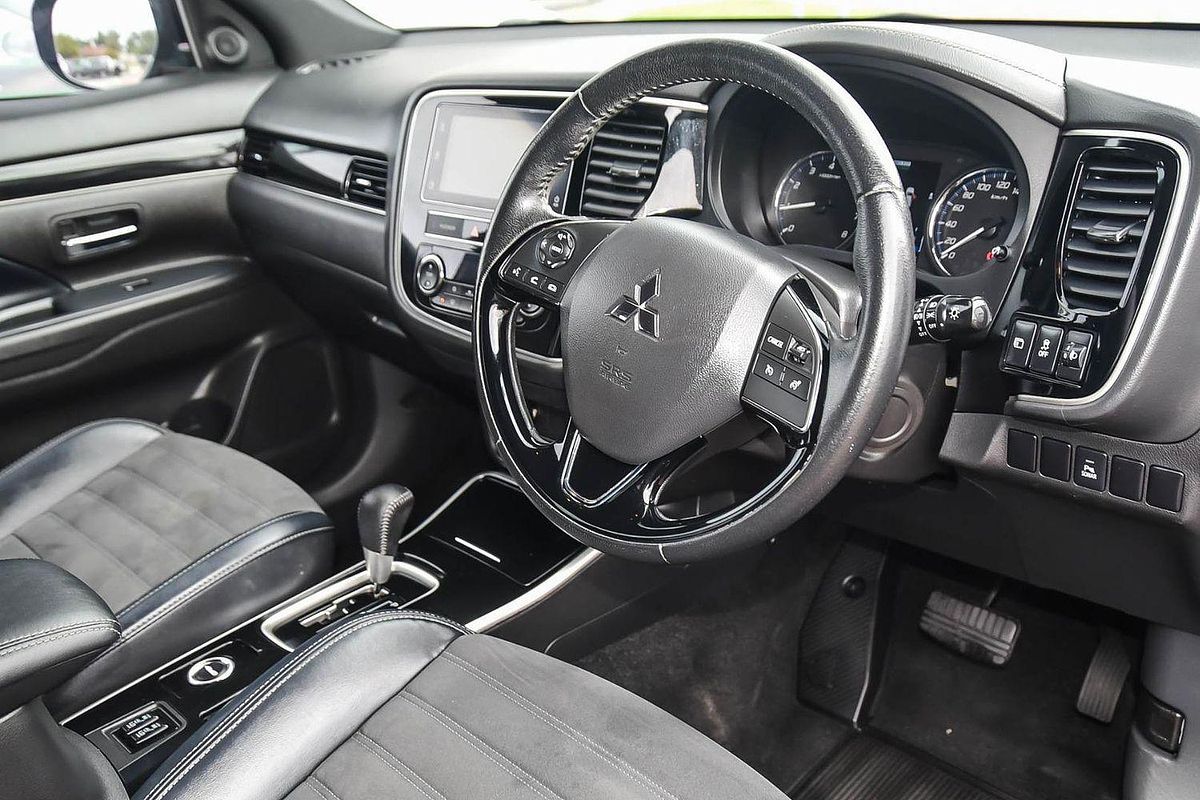 2018 Mitsubishi Outlander Black Edition ZL