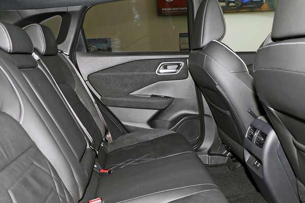 2025 Nissan QASHQAI N-DESIGN e-POWER J12