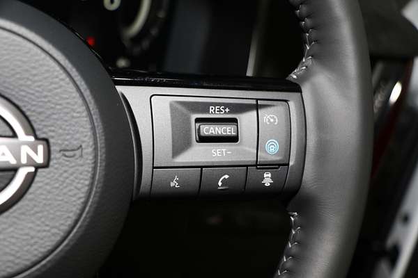 2025 Nissan QASHQAI N-DESIGN e-POWER J12