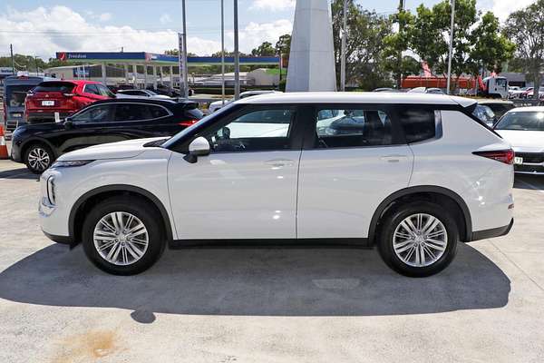 2024 Mitsubishi Outlander ES ZM
