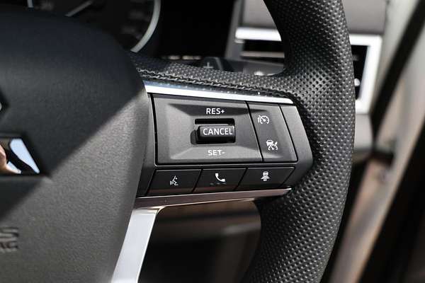 2024 Mitsubishi Outlander ES ZM