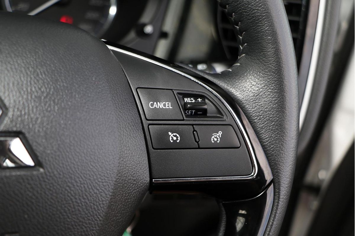 2020 Mitsubishi Outlander ES ZL