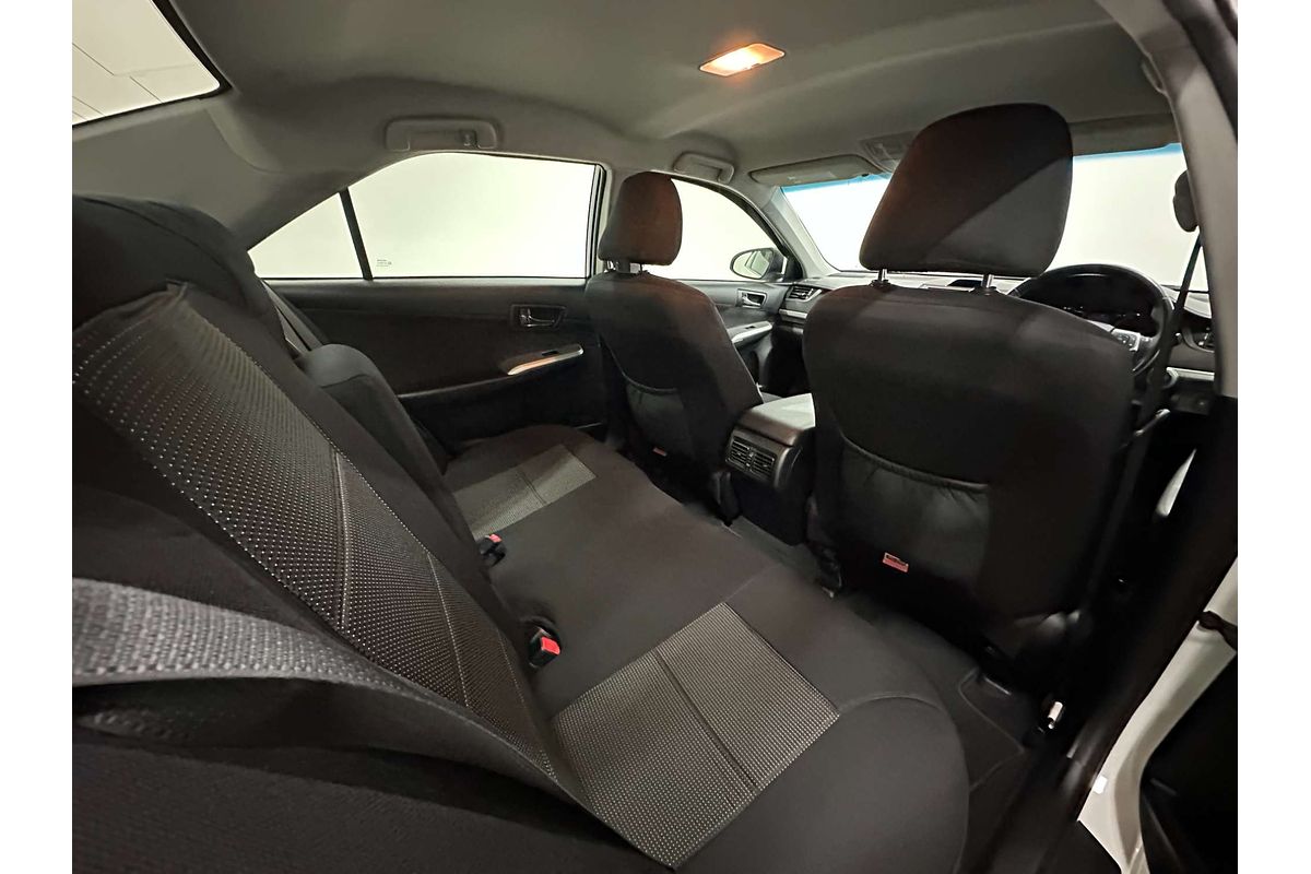 2017 Toyota Camry Atara S AVV50R