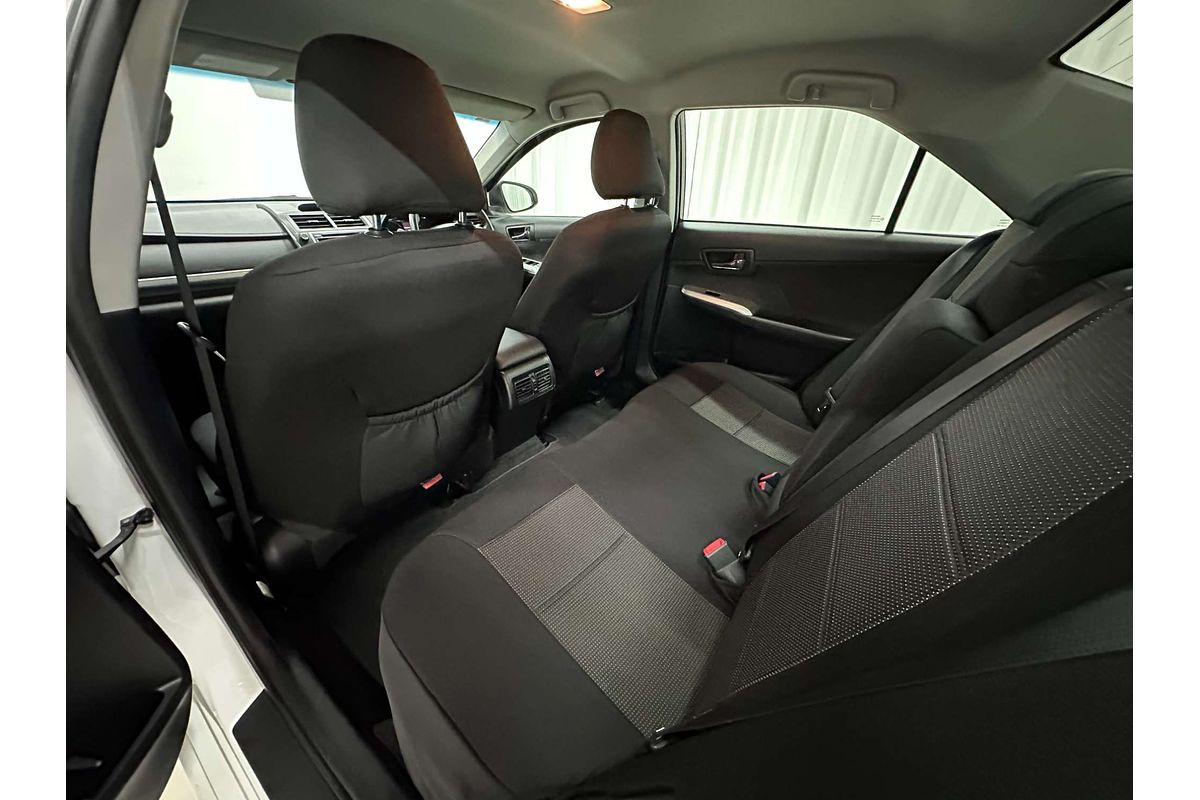 2017 Toyota Camry Atara S AVV50R