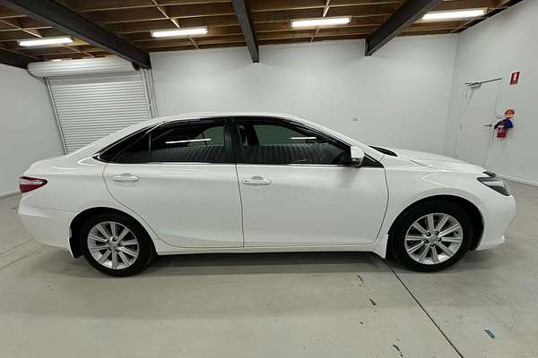 2017 Toyota Camry Atara S AVV50R