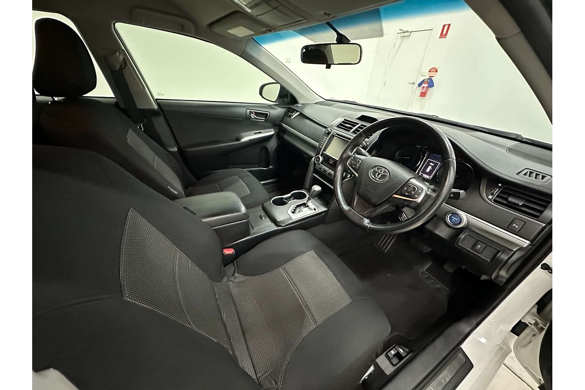 2017 Toyota Camry Atara S AVV50R