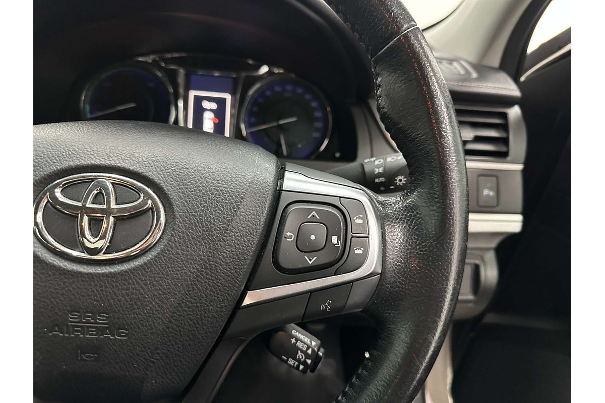 2017 Toyota Camry Atara S AVV50R