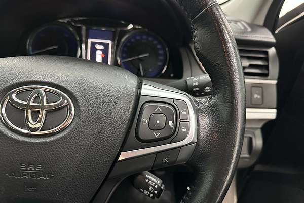 2017 Toyota Camry Atara S AVV50R