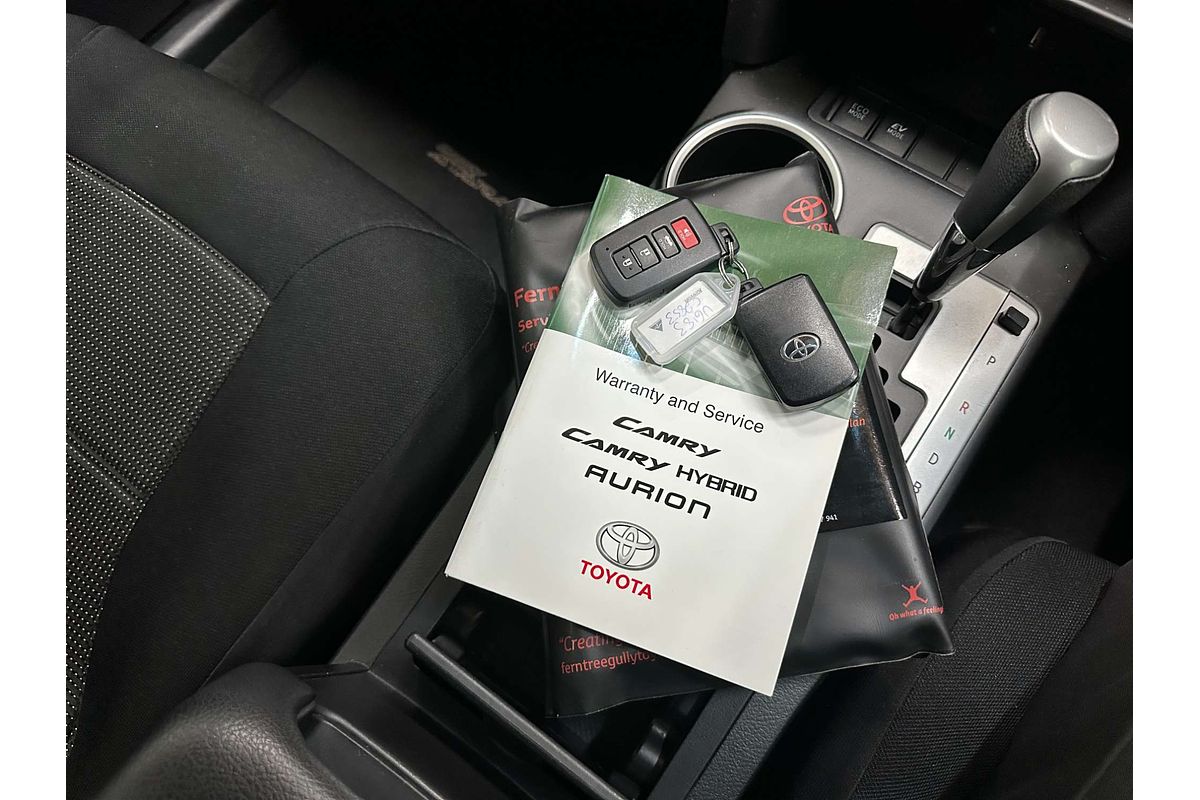 2017 Toyota Camry Atara S AVV50R
