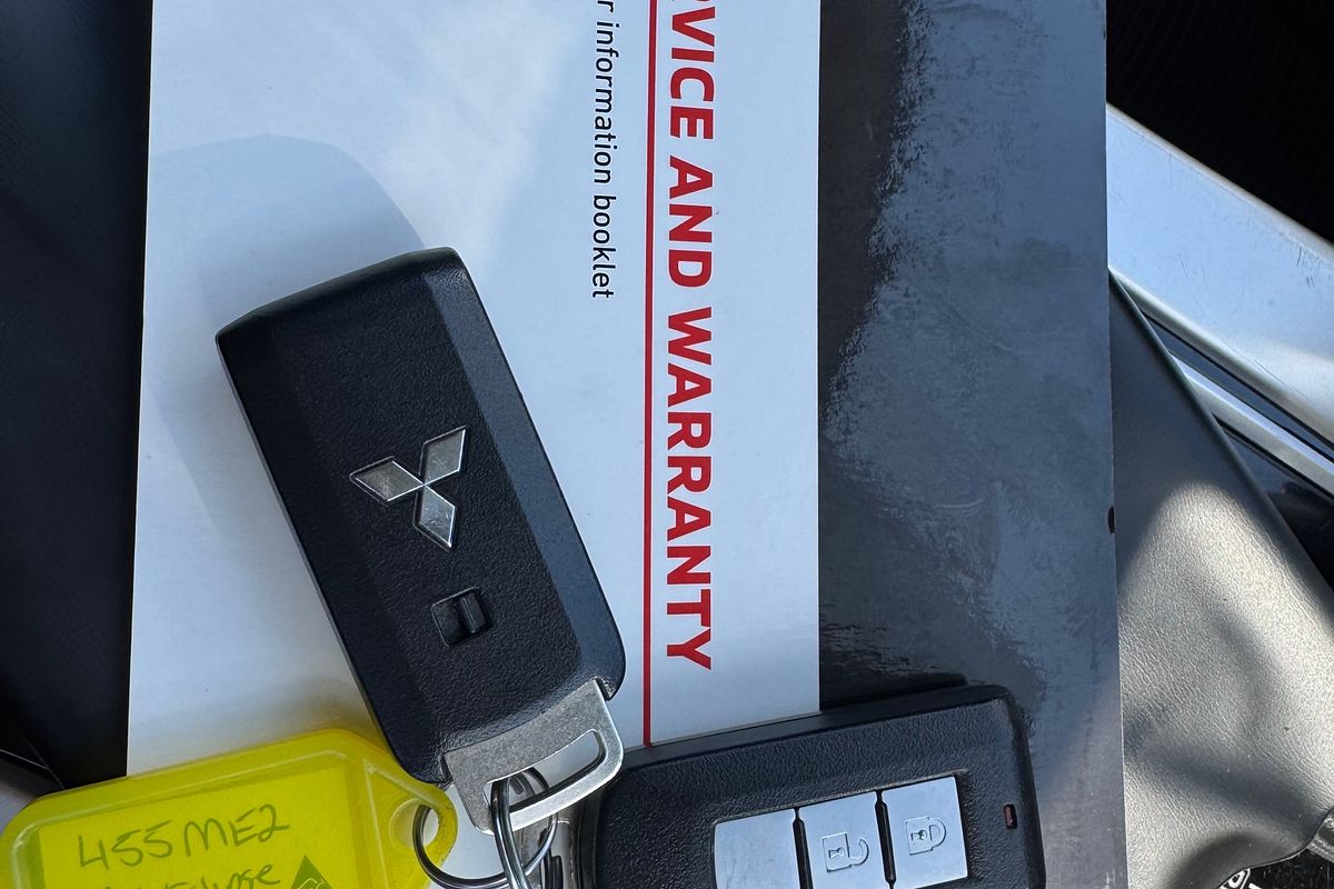2018 Mitsubishi Eclipse Cross ES YA