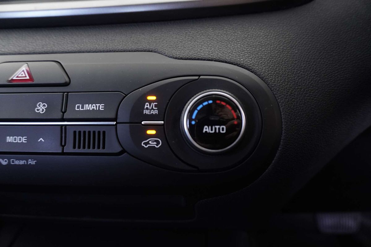2016 Kia Sorento Si UM