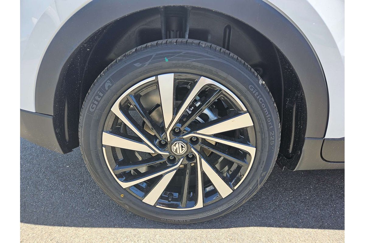 2025 MG ZS Essence Hybrid+ ZS32